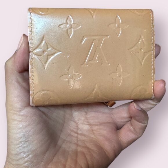 Louis Vuitton Vernis Monogram Card Case Wallet | Nude Beige - Picture 2 of 5